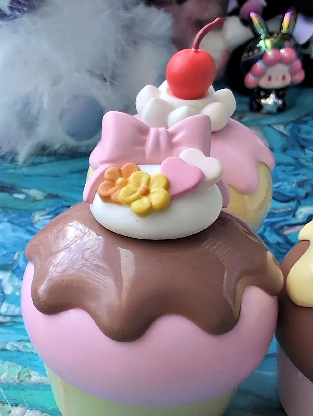 New Sealed Cupcake Gashapon & Novelty Rings From Japan - ADD to BUNDLE for $15 - Picture 3 of 14